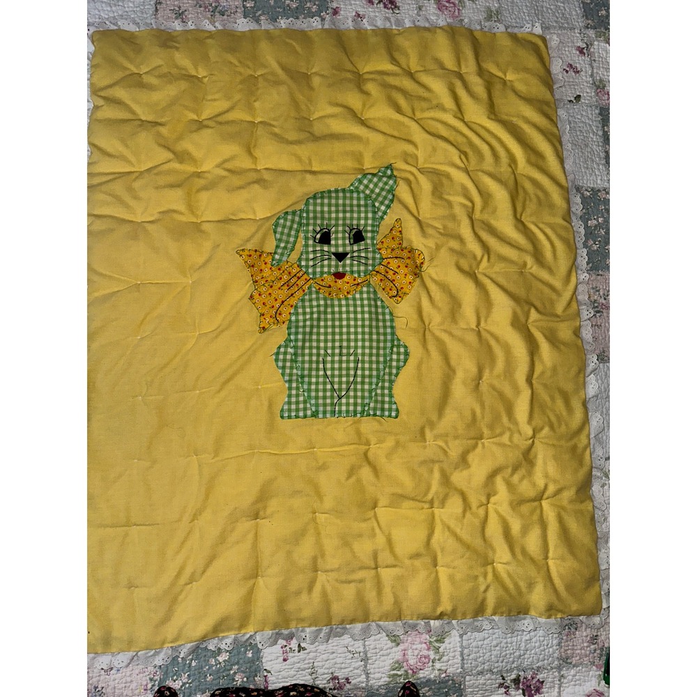 Vintage Baby Blanket Reversible & Hand Tied - Picture 5 of 6